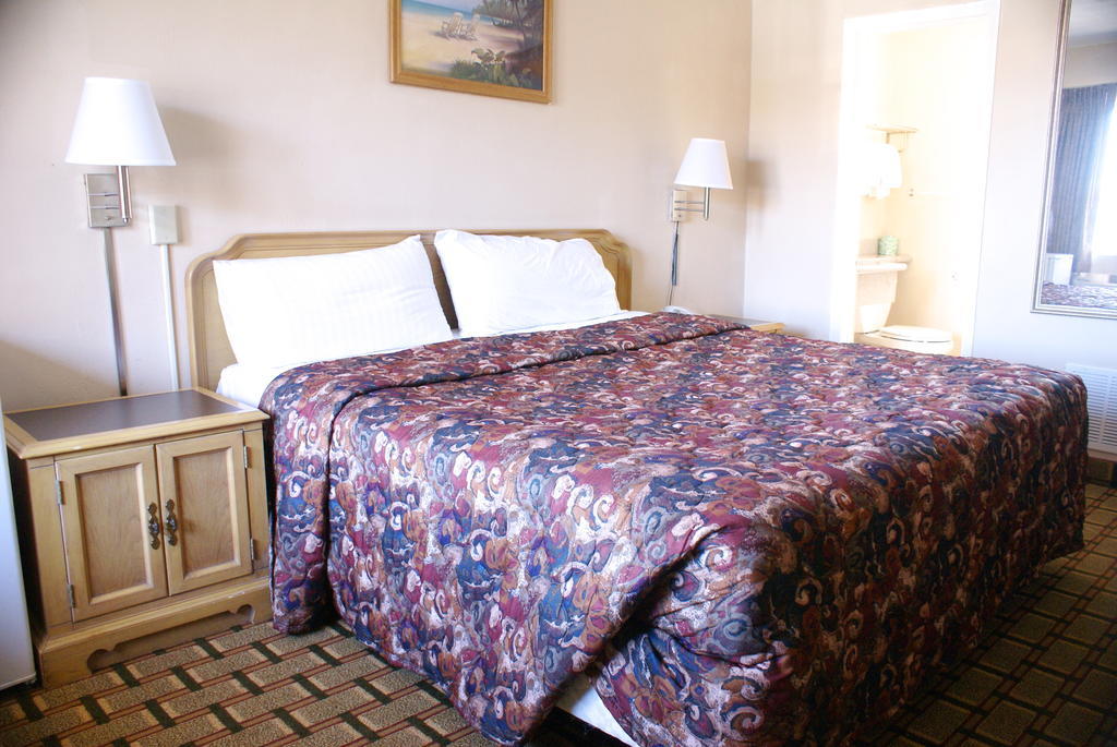 Bayview Inn And Suites Атлантик Сити Номер фото